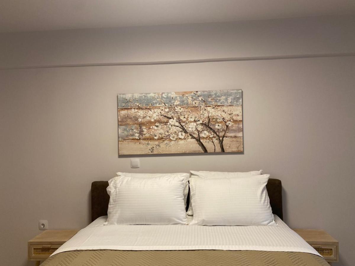 Orama Rooms 2 Kalamata Dış mekan fotoğraf